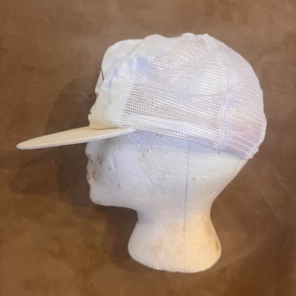 Vintage Red Man SnapBack Trucker Hat (AA2) - Picture 2 of 6